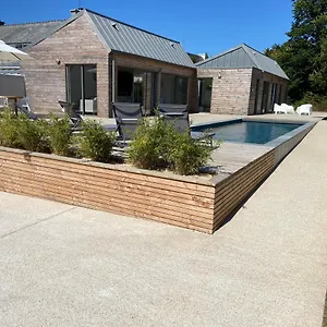 Hébergement de vacances Magnifique Avec Piscine, à 5 Min Des Plages, Landunvez